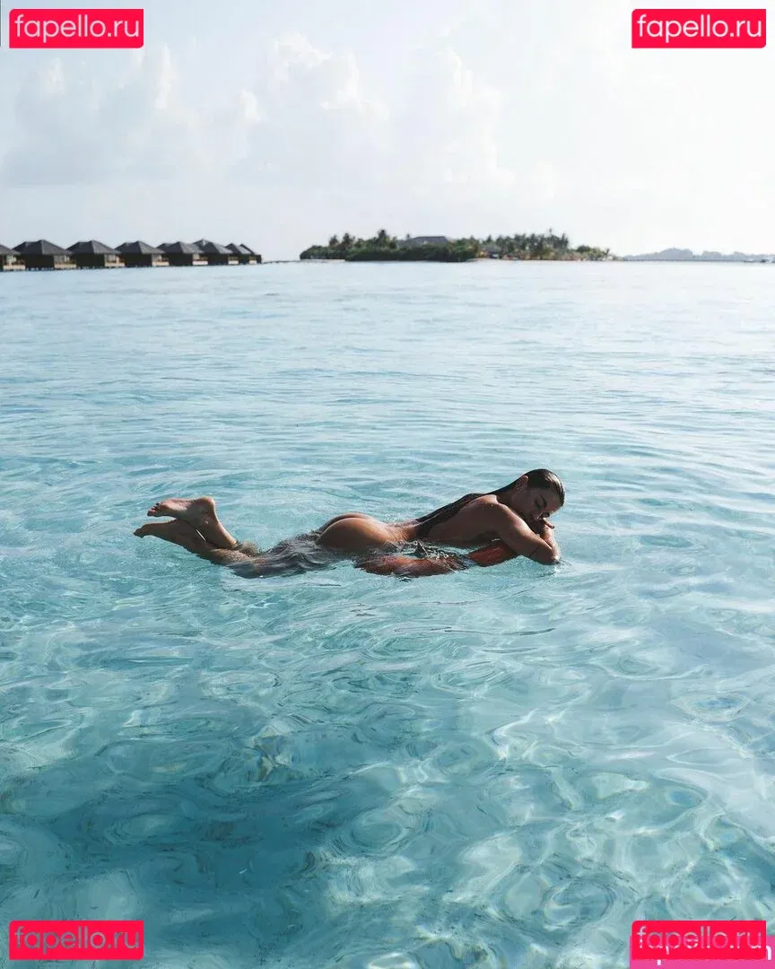 paulagonu Onlyfans Photo Gallery 