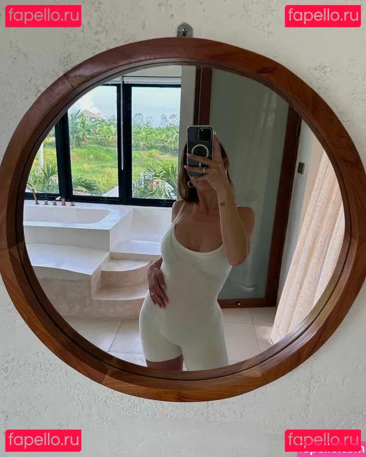 paulagonu Onlyfans Photo Gallery 