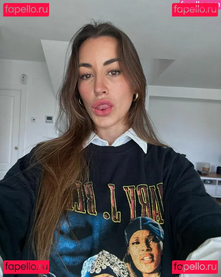 paulagonu Onlyfans Photo Gallery 