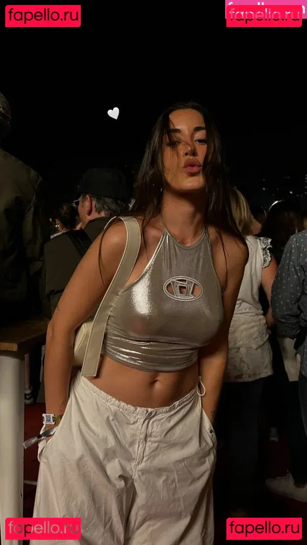 paulagonu Onlyfans Photo Gallery 