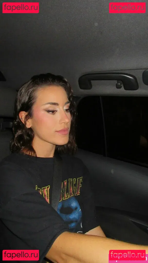 paulagonu Onlyfans Photo Gallery 