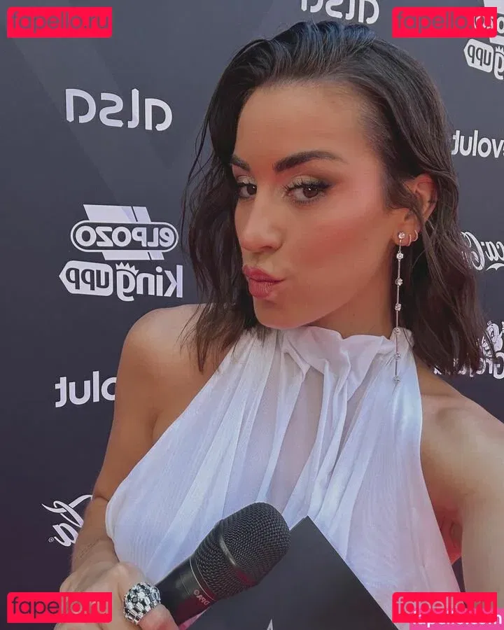 paulagonu Onlyfans Photo Gallery 