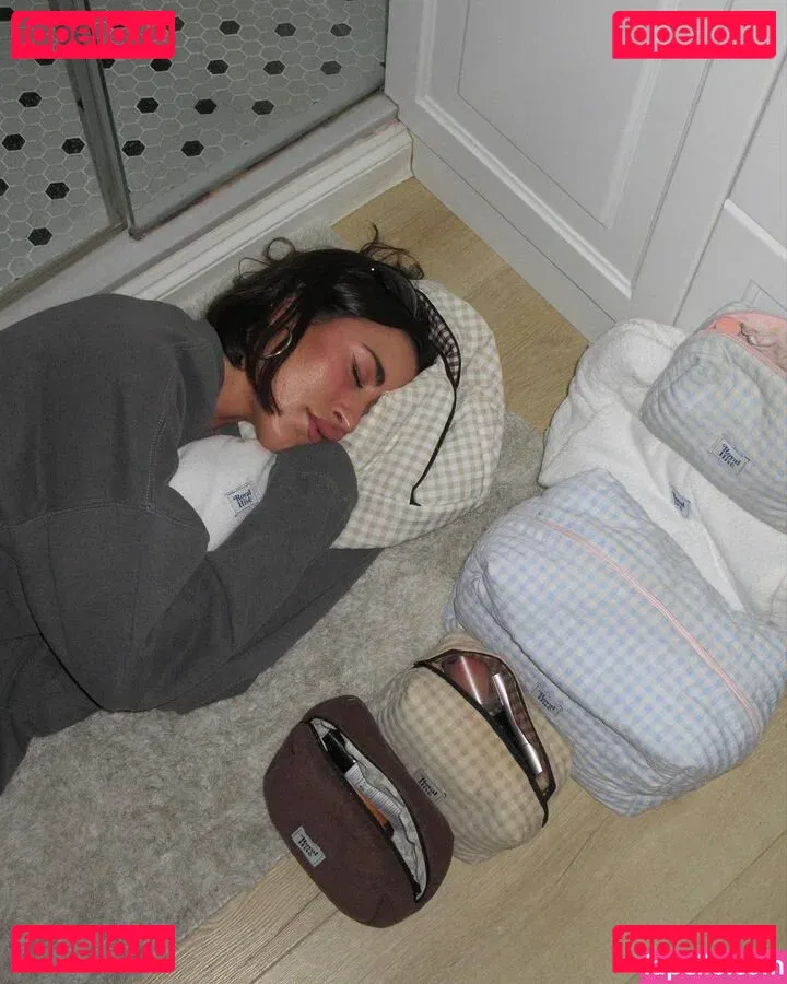 paulagonu Onlyfans Photo Gallery 