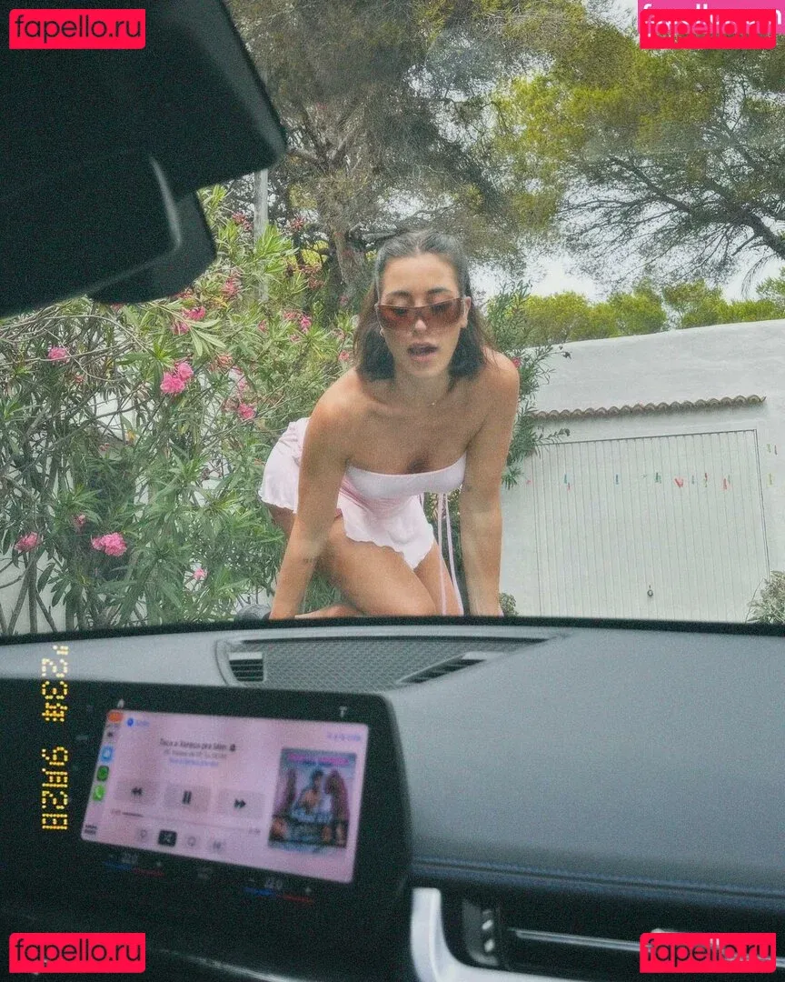 paulagonu Onlyfans Photo Gallery 