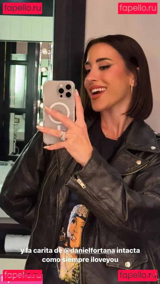 paulagonu Onlyfans Photo Gallery 