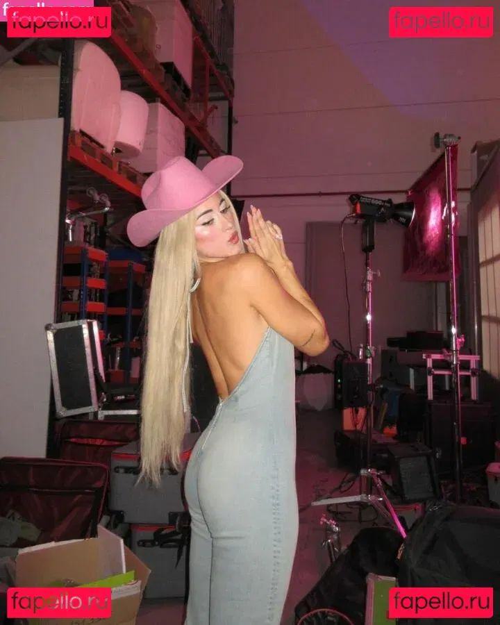 paulagonu Onlyfans Photo Gallery 