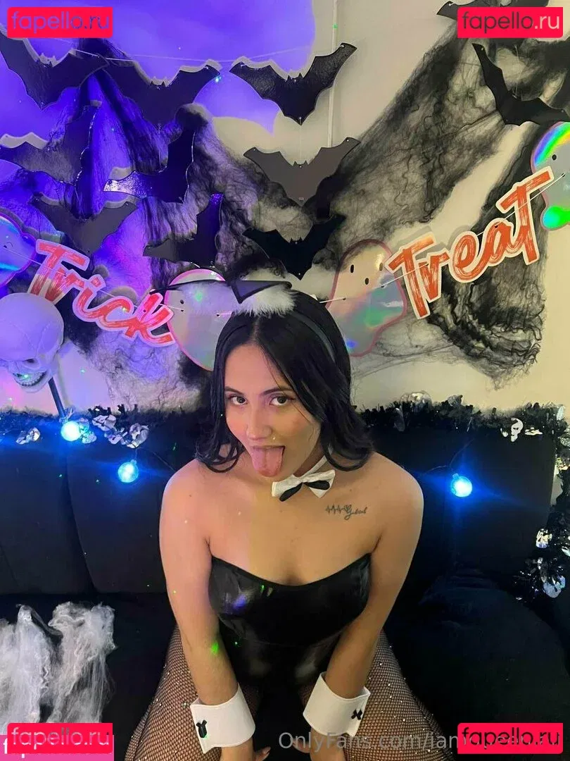 iamqueenjaii Onlyfans Photo Gallery 