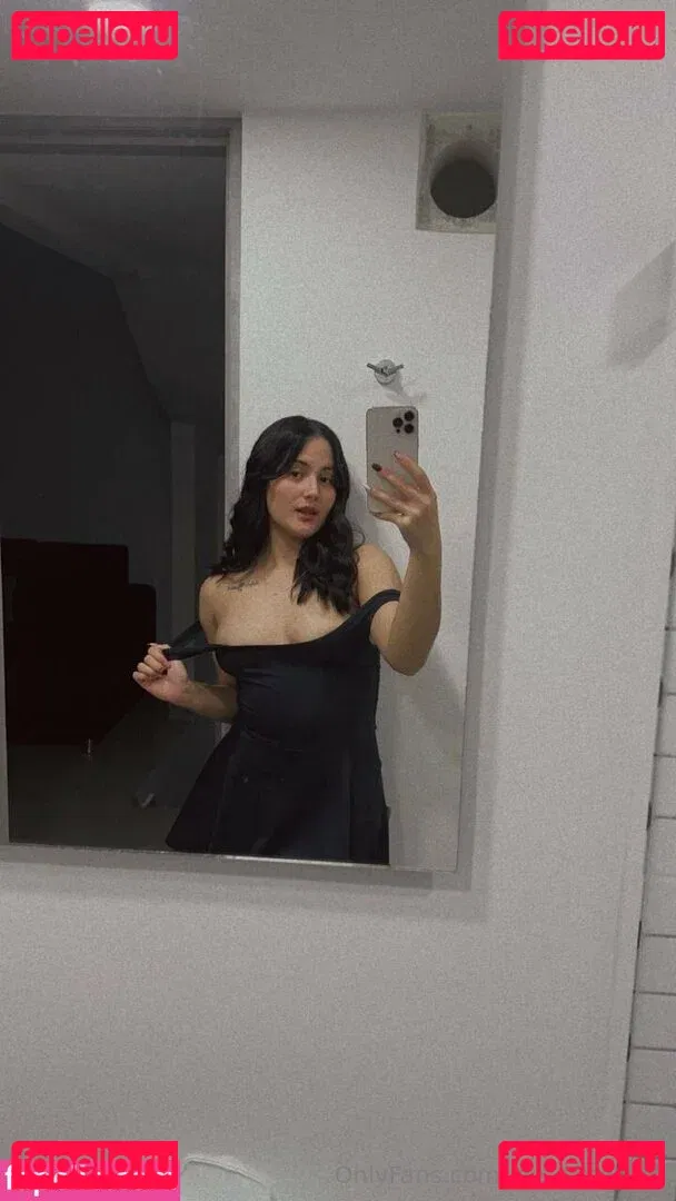 iamqueenjaii Onlyfans Photo Gallery 