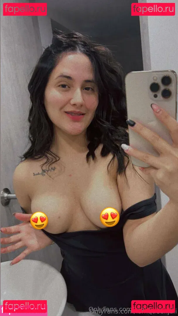 iamqueenjaii Onlyfans Photo Gallery 