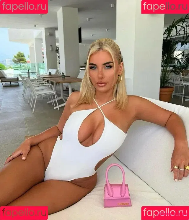 Ellie Brown Onlyfans Photo Gallery 