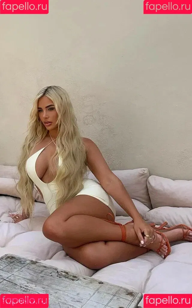 Ellie Brown Onlyfans Photo Gallery 