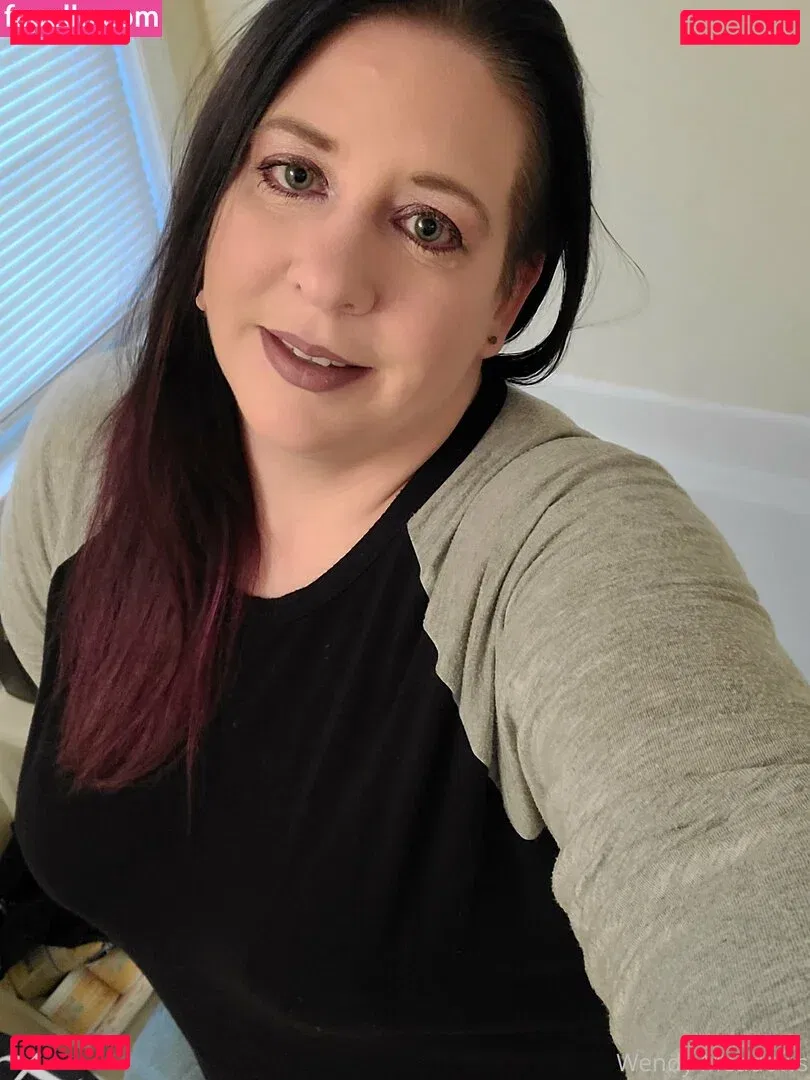wendymeadows Onlyfans Photo Gallery 