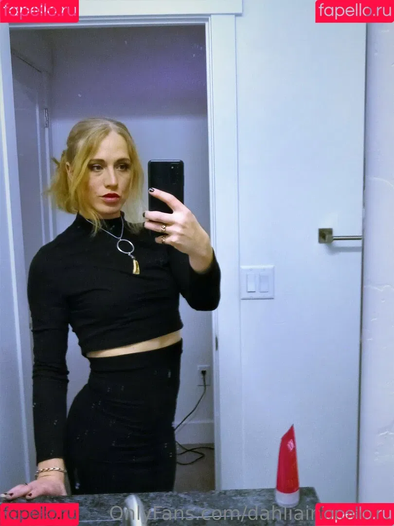 dahliainbloom1 Onlyfans Photo Gallery 