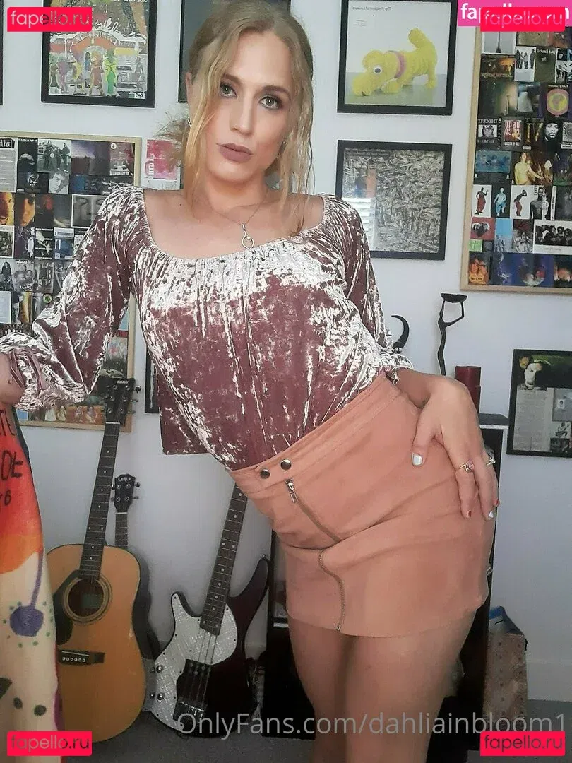 dahliainbloom1 Onlyfans Photo Gallery 