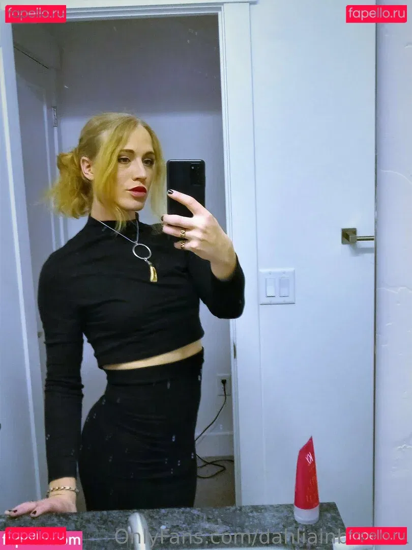 dahliainbloom1 Onlyfans Photo Gallery 