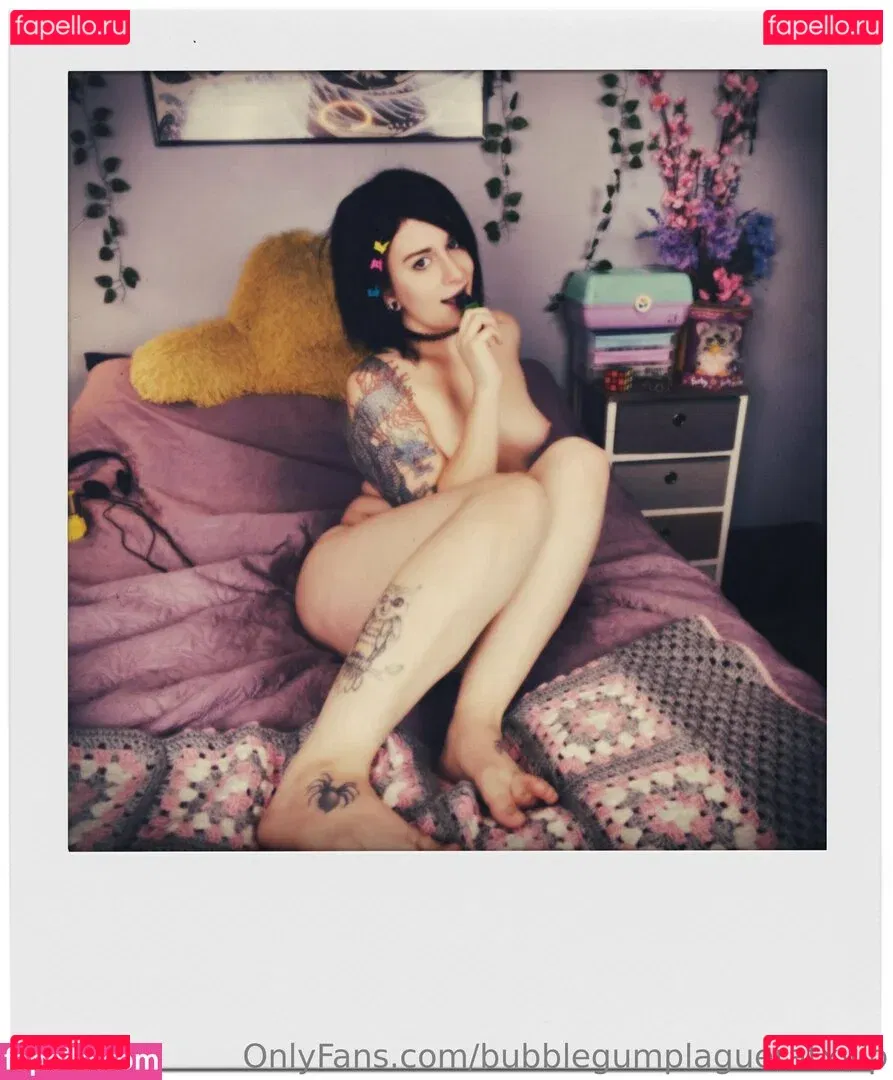 bubblegumplagueratxvip Onlyfans Photo Gallery 