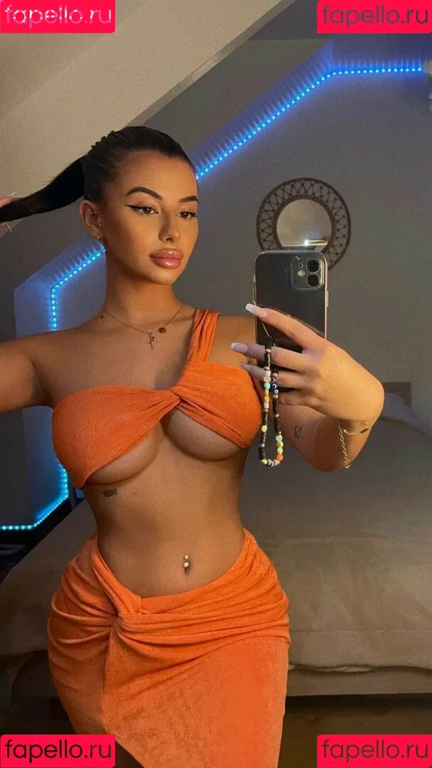 LouMrcsl Onlyfans Photo Gallery 