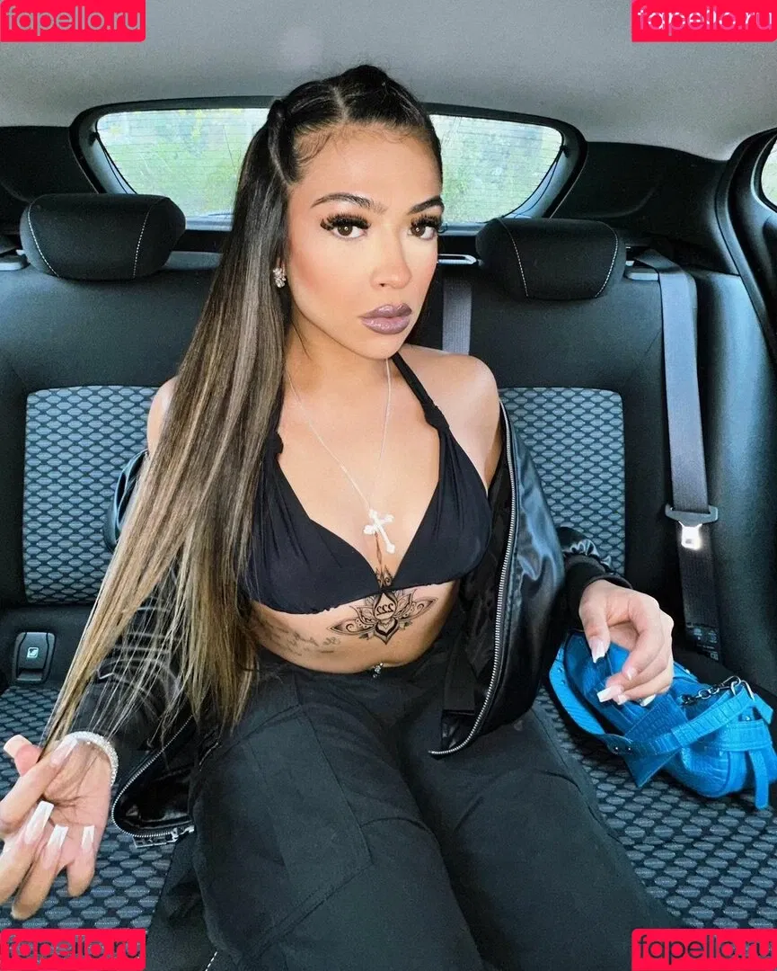 Hatidza Demirovic Onlyfans Photo Gallery 