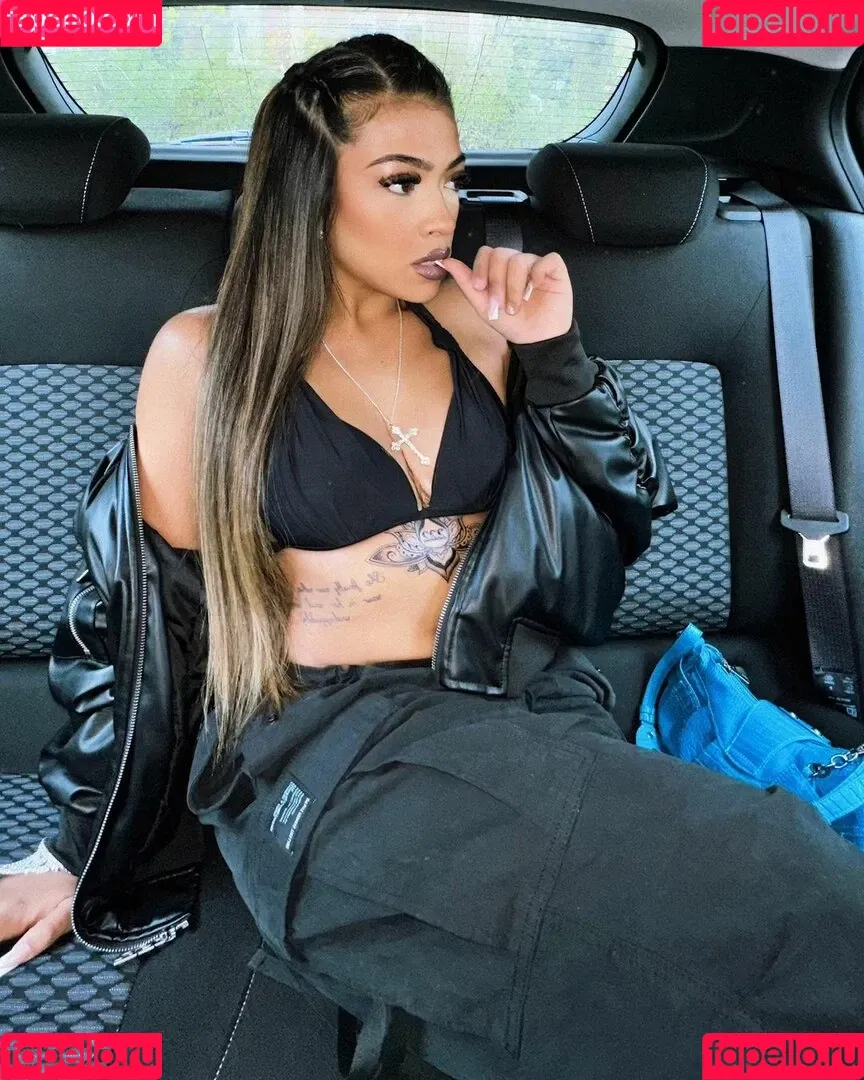 Hatidza Demirovic Onlyfans Photo Gallery 