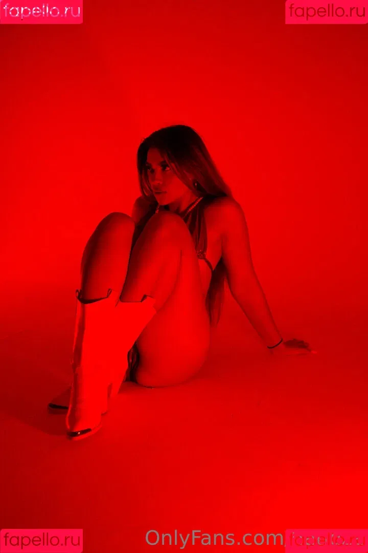 Hatidza Demirovic Onlyfans Photo Gallery 