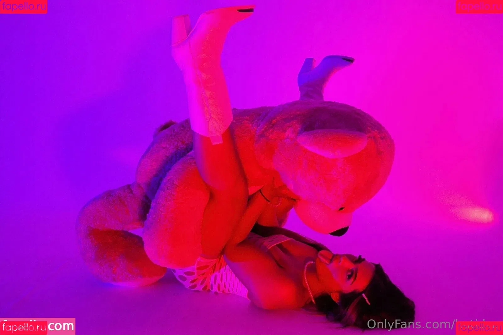 Hatidza Demirovic Onlyfans Photo Gallery 