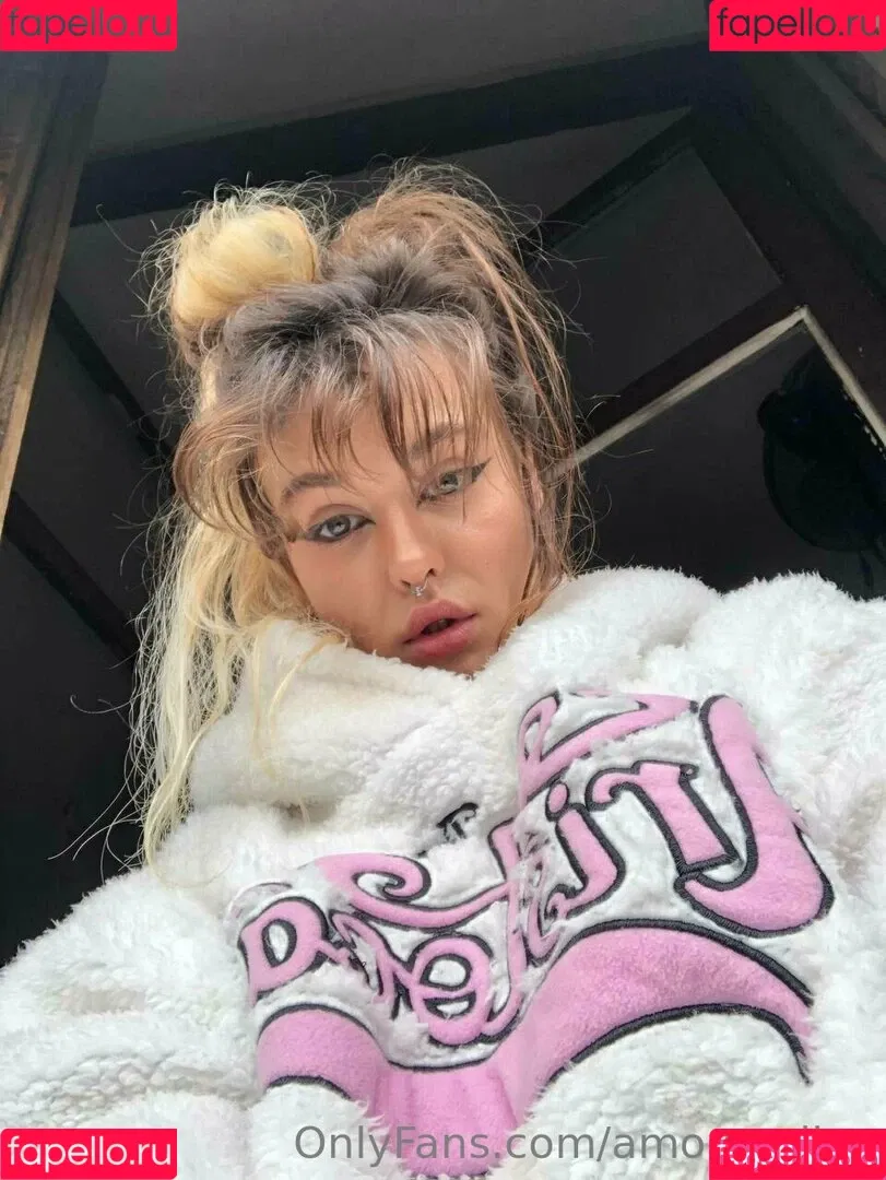 amour_alice Onlyfans Photo Gallery 
