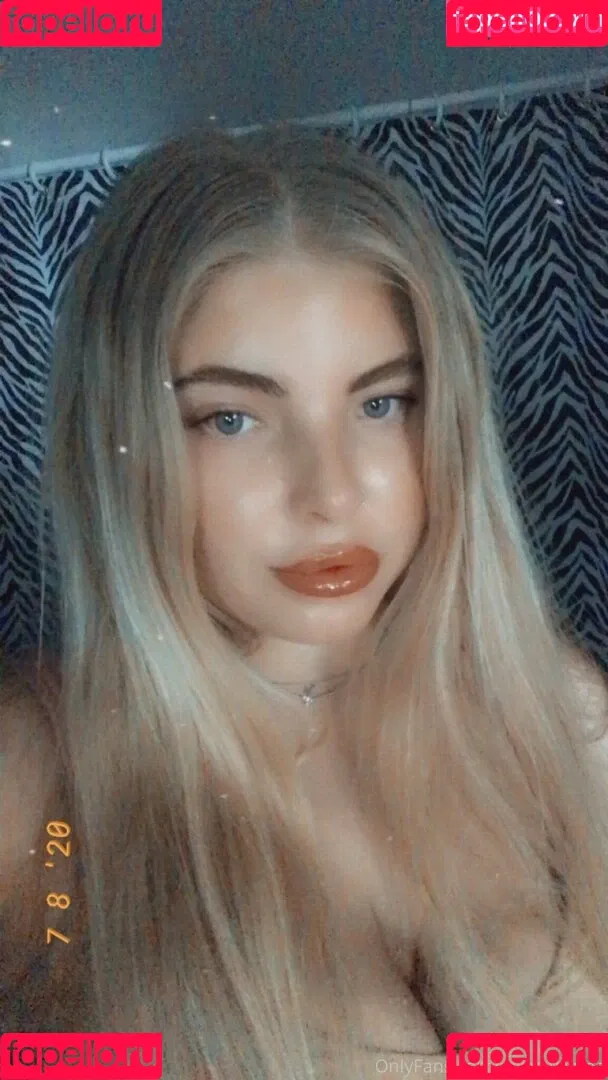 dailyavajune Onlyfans Photo Gallery 