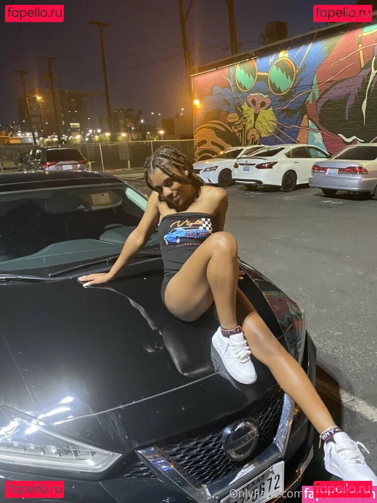 dailyavajune Onlyfans Photo Gallery 