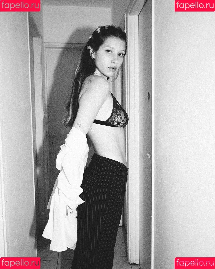 Roni Zouler Onlyfans Photo Gallery 