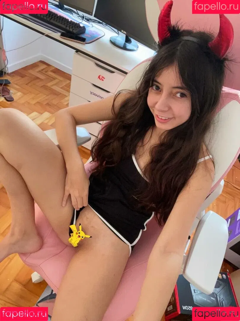 Caroline Lopes Onlyfans Photo Gallery 