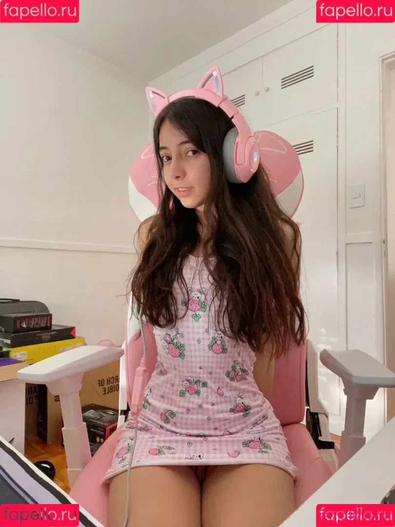 Caroline Lopes Onlyfans Photo Gallery 