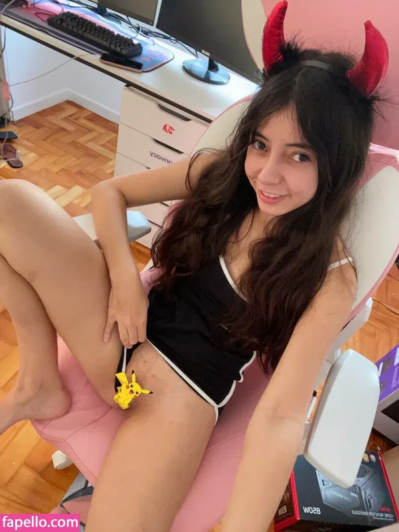 Caroline Lopes Onlyfans Photo Gallery 