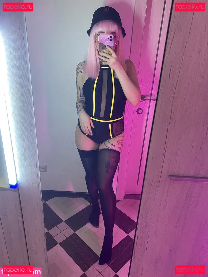 Yana Lerman Onlyfans Photo Gallery 