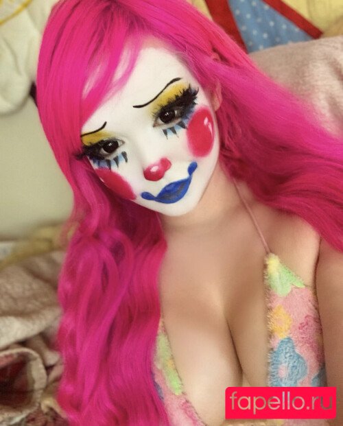 e-hug Nude Onlyfans Photo 24