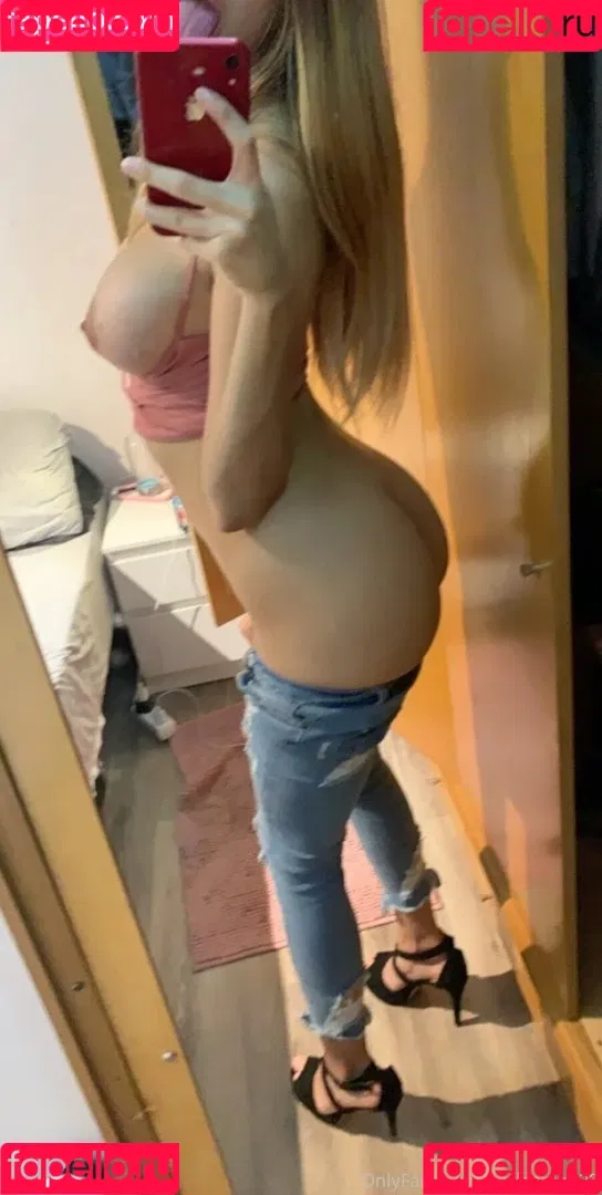 Harleereed28 Onlyfans Photo Gallery 