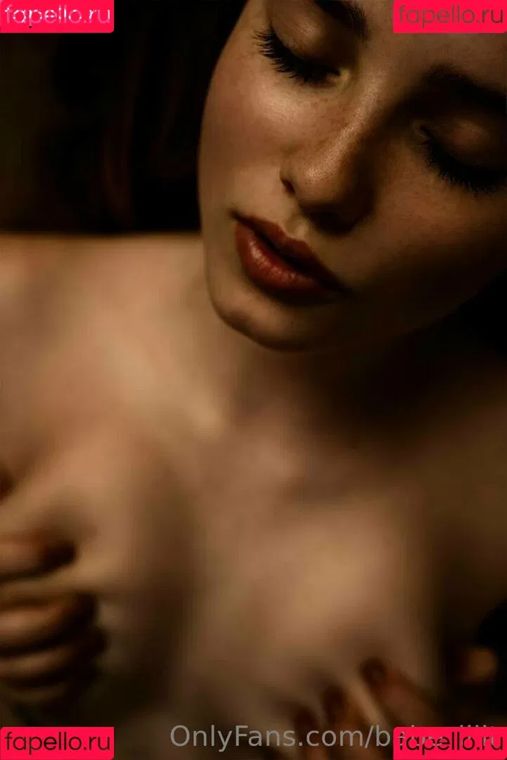 babe_lilit Onlyfans Photo Gallery 