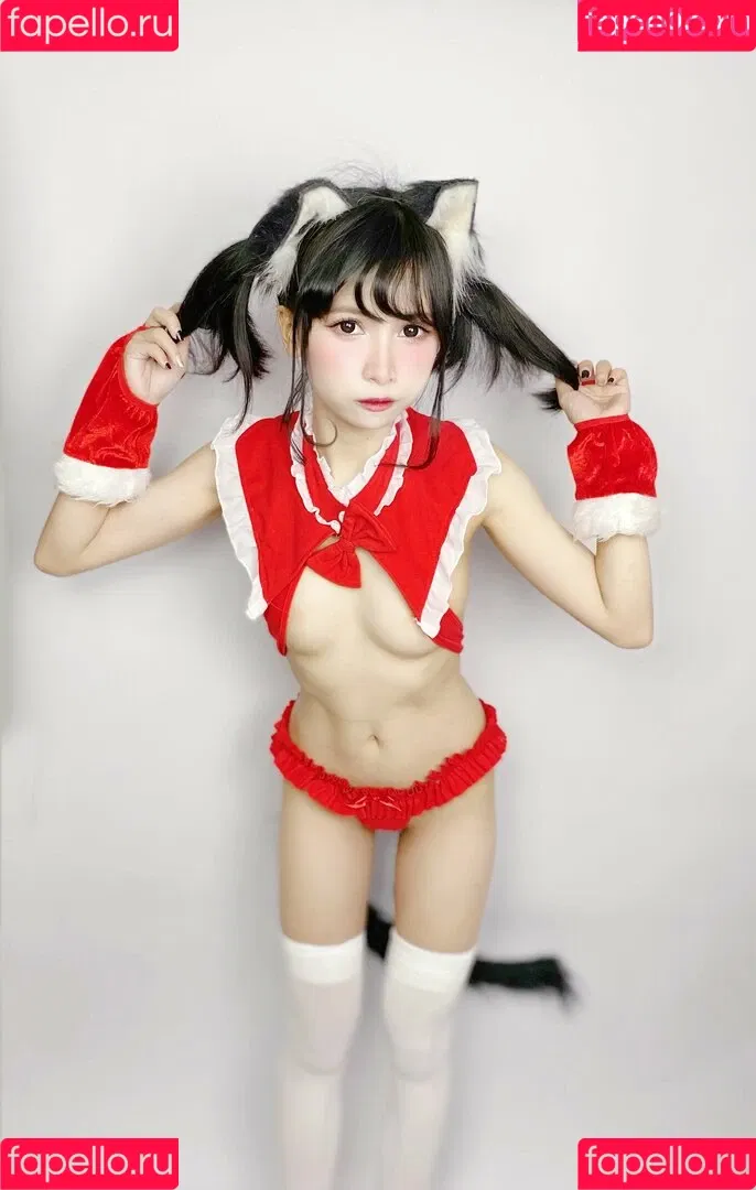 Joyce Poring Onlyfans Photo Gallery 