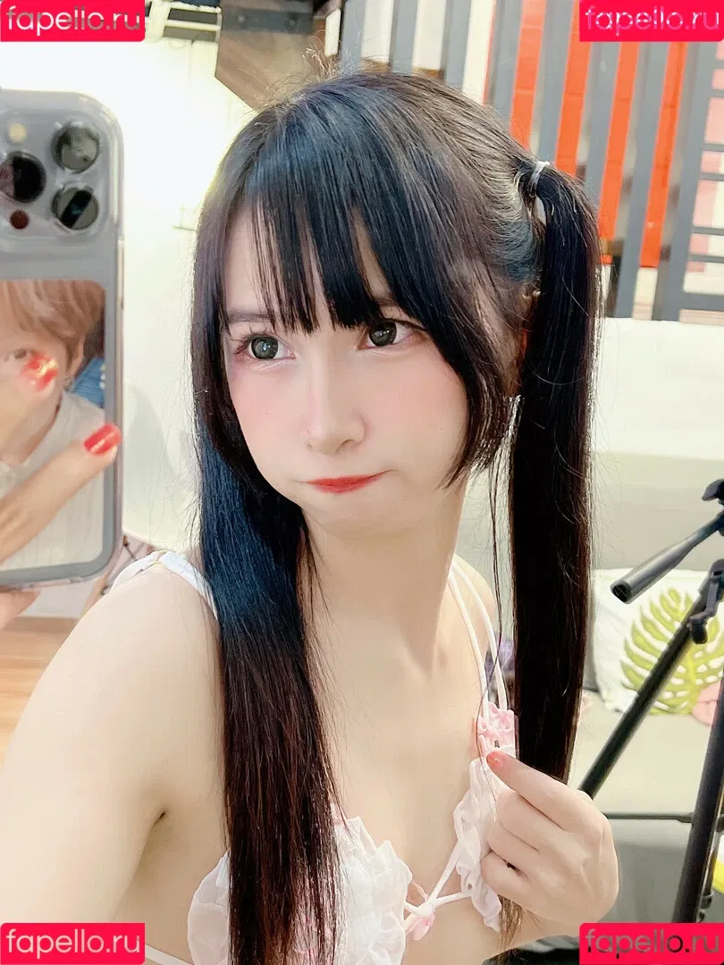 Joyce Poring Onlyfans Photo Gallery 