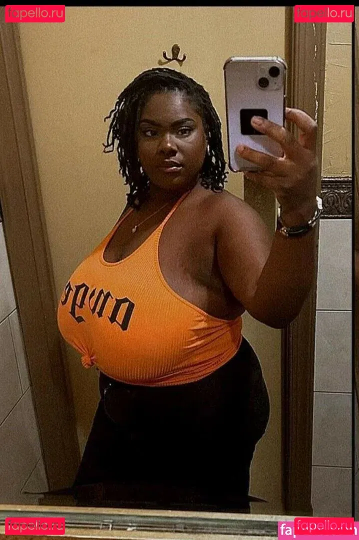 Missmellonsss Onlyfans Photo Gallery 