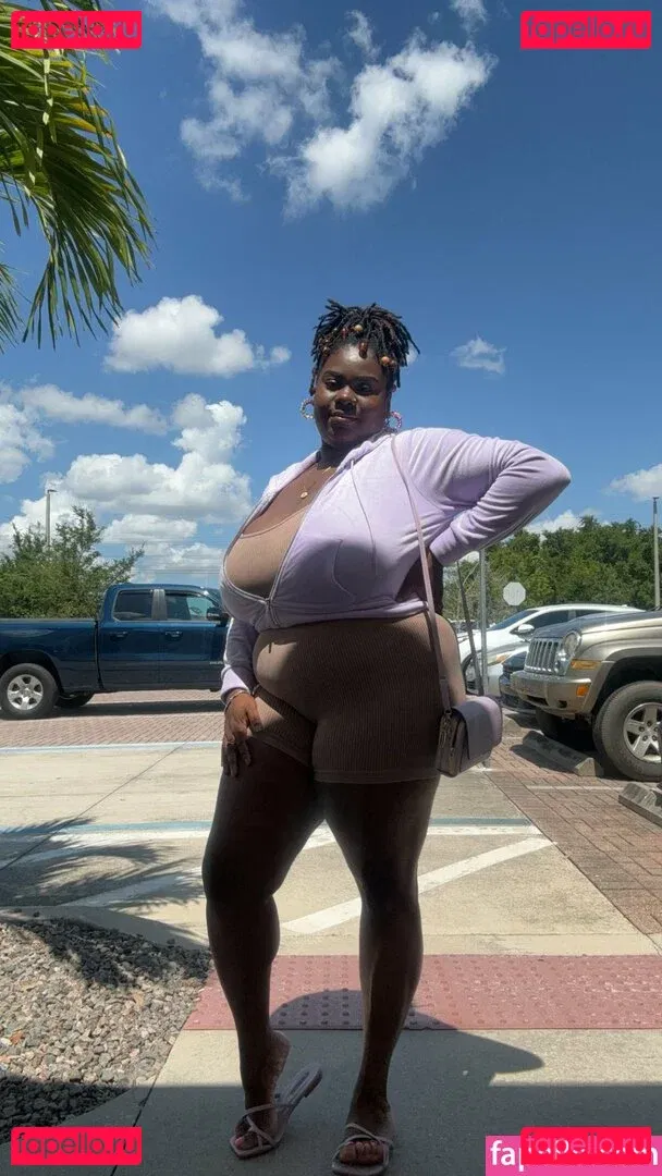 Missmellonsss Onlyfans Photo Gallery 