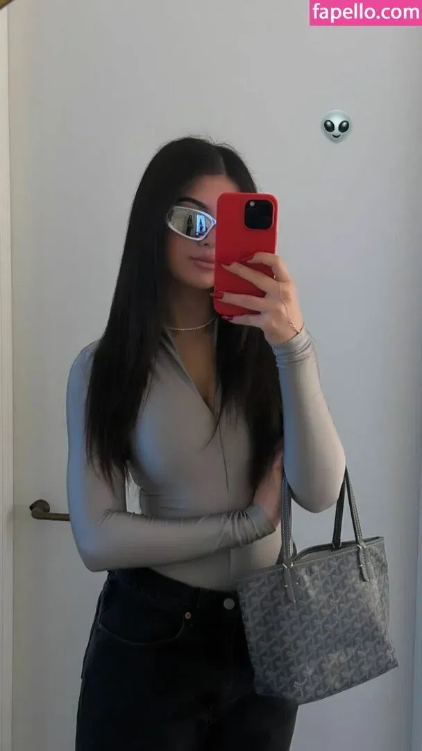 Ellie Zeiler Onlyfans Photo Gallery 