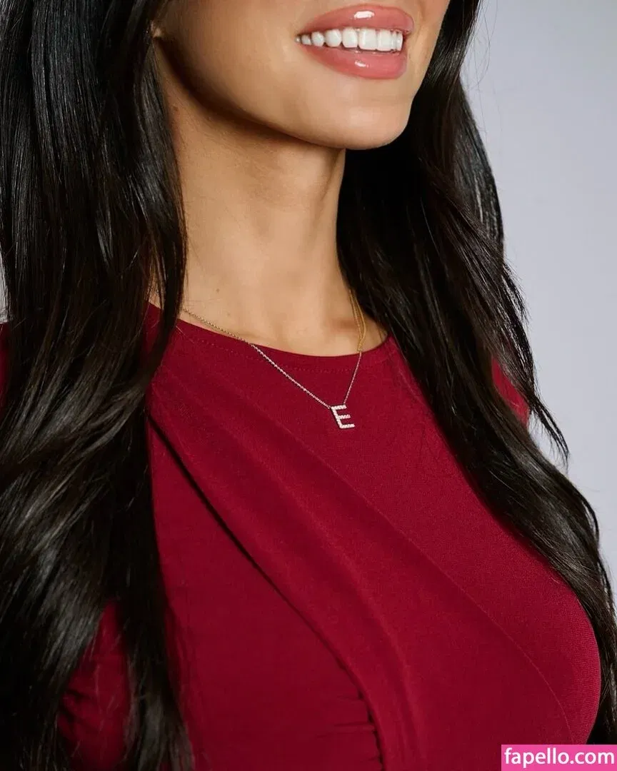 Ellie Zeiler Onlyfans Photo Gallery 