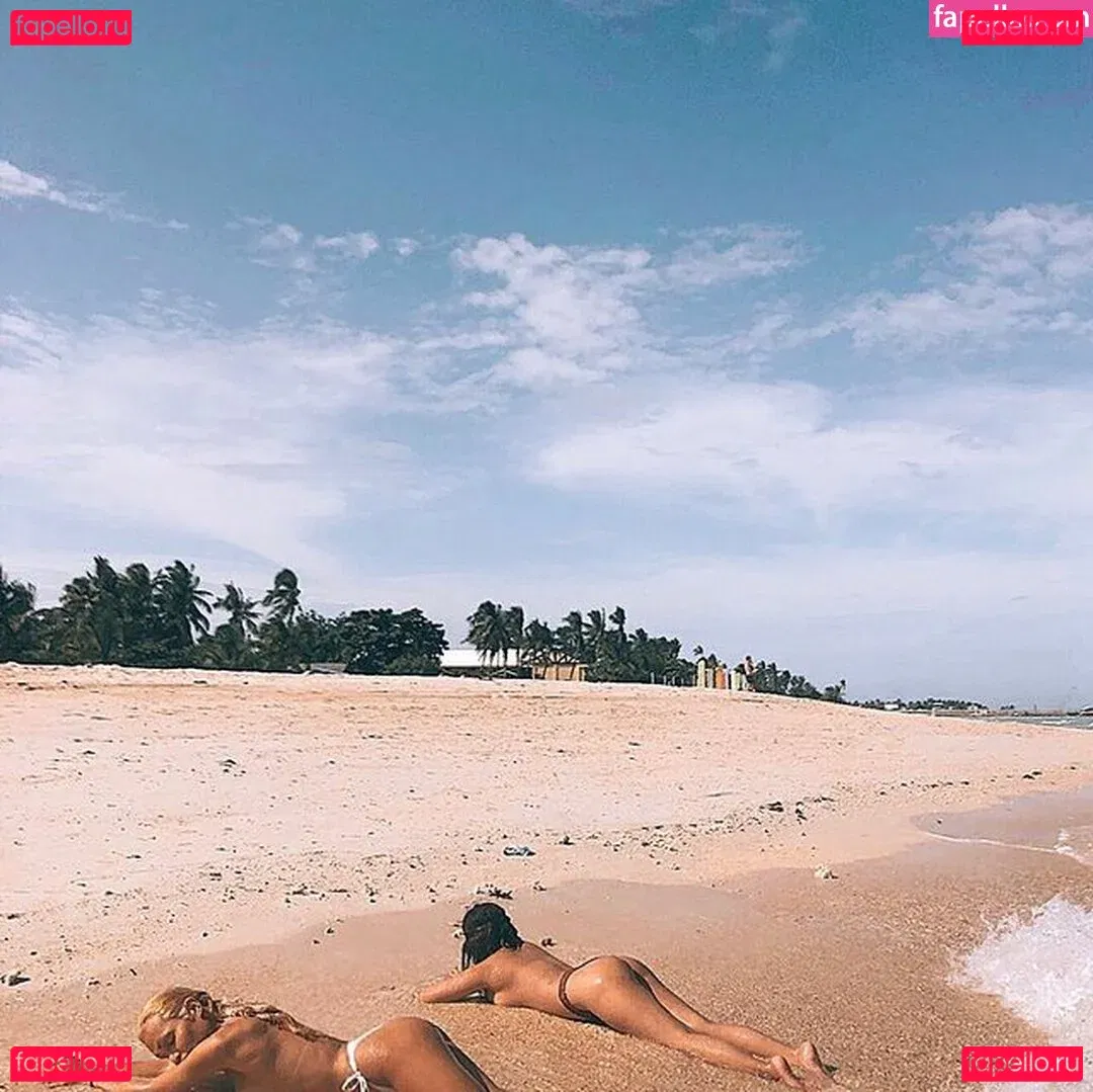 thecluest Onlyfans Photo Gallery 