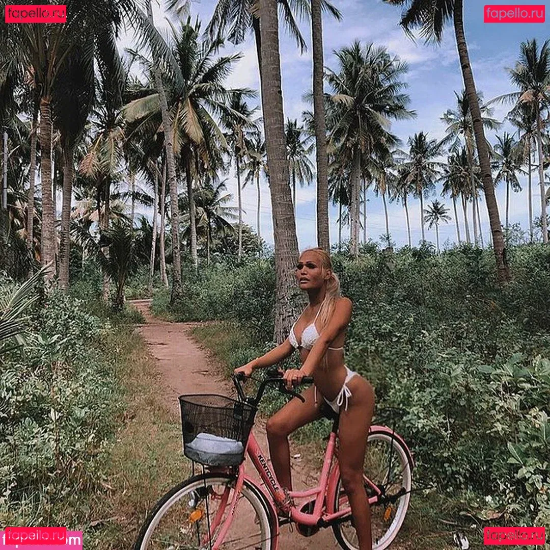 thecluest Onlyfans Photo Gallery 