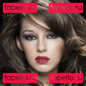 Keeley Hazel Onlyfans Photo Gallery 