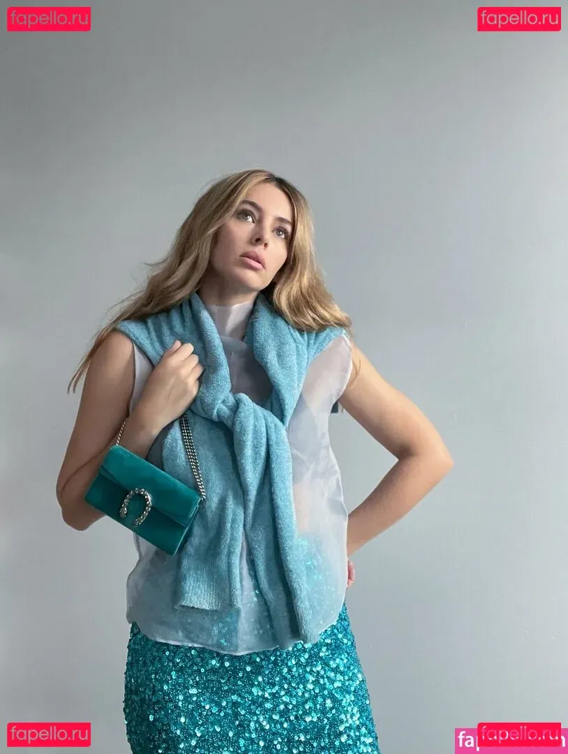 Keeley Hazel Onlyfans Photo Gallery 