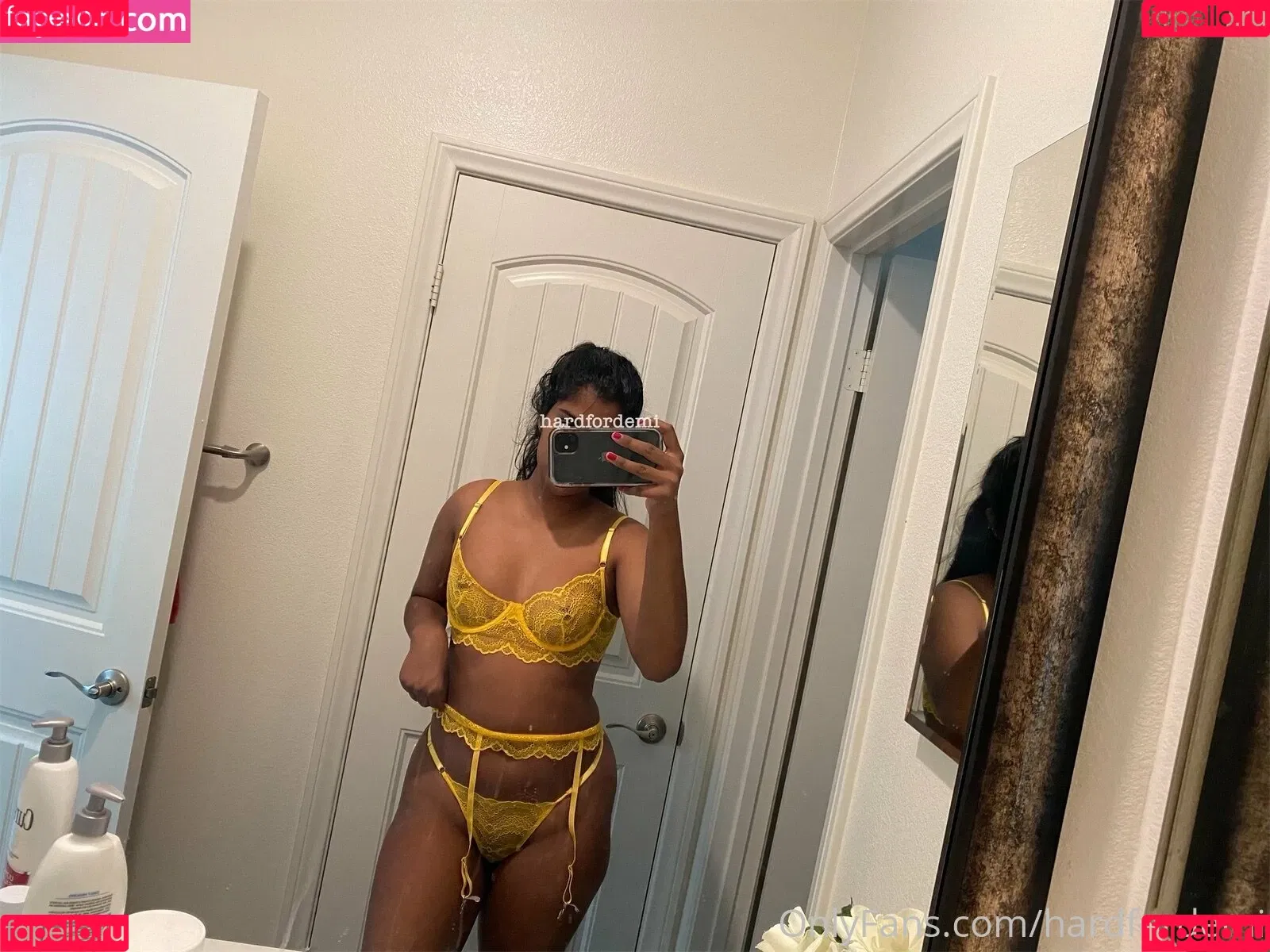 nutfornikita Onlyfans Photo Gallery 