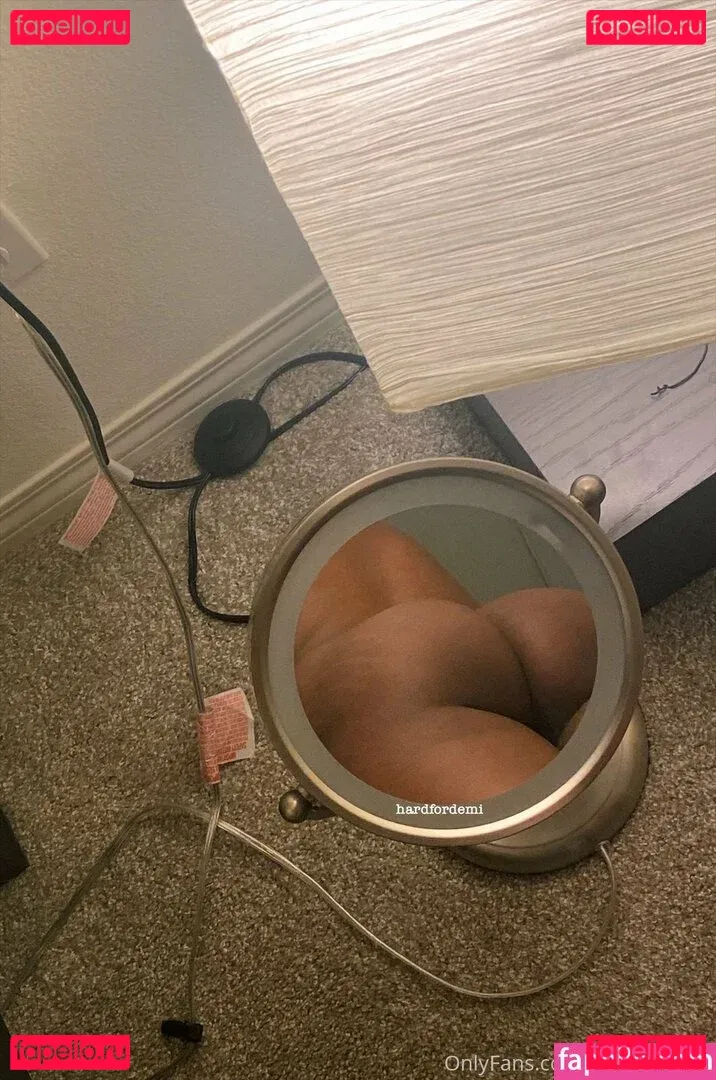 nutfornikita Onlyfans Photo Gallery 