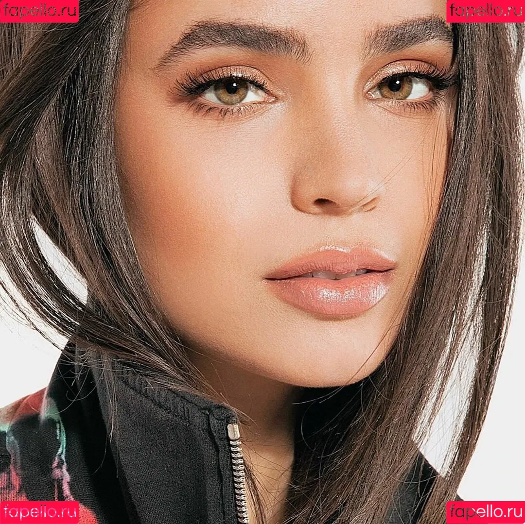Sofia Carson Onlyfans Photo Gallery 