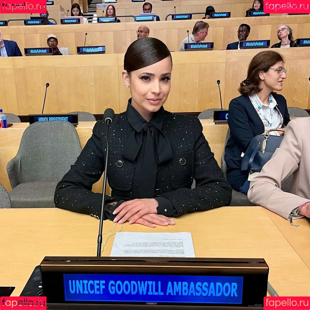 Sofia Carson Onlyfans Photo Gallery 